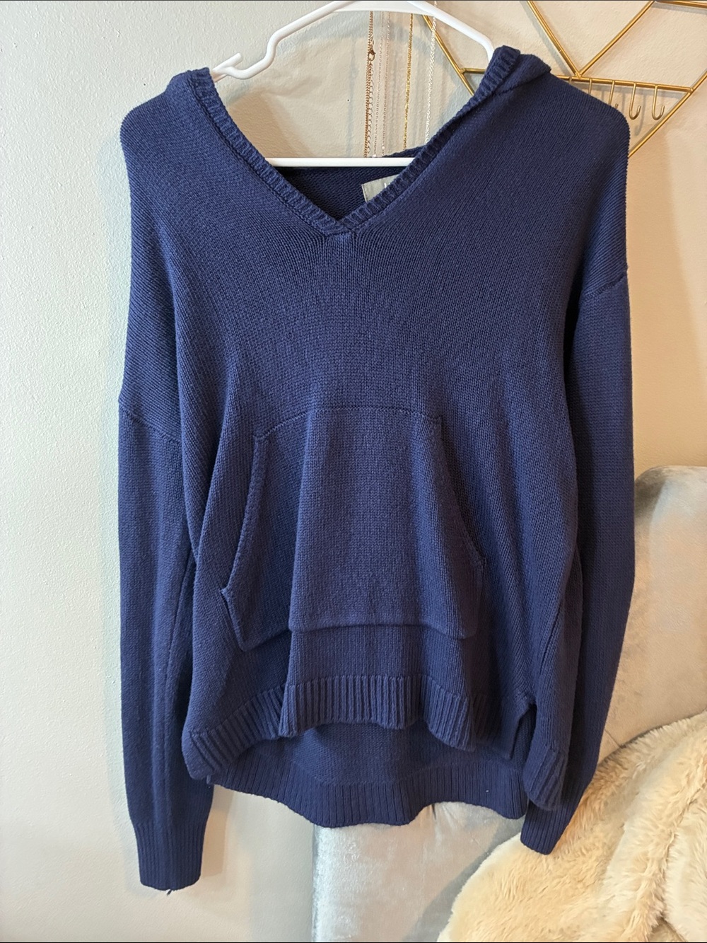 Marled Navy V-Neck Hooded Sweater